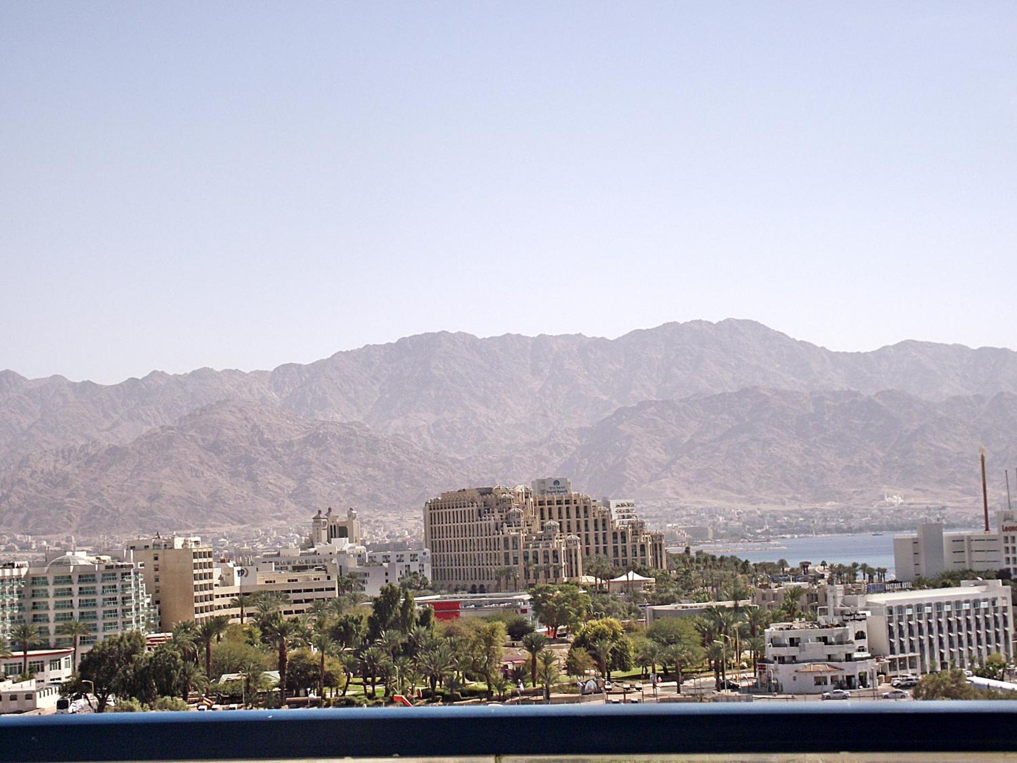 Central Park Residence Eilat Esterno foto