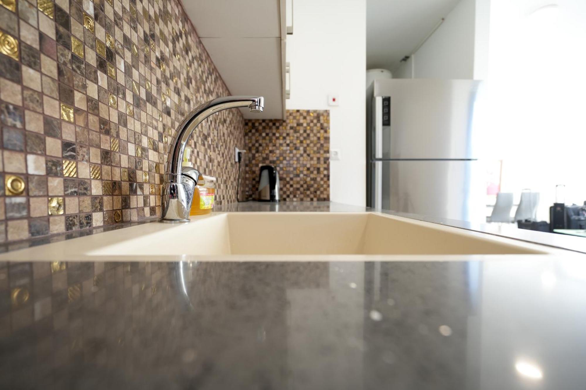 Central Park Residence Eilat Esterno foto